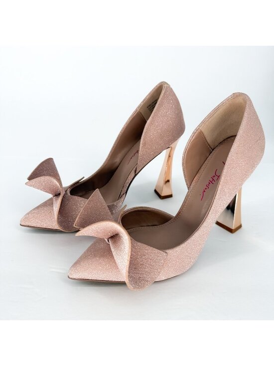 Betsey Johnson Shoes - Betsey‎ Johnson Nobble Metallic Pumps Champagne Bow Heels Women’s 8.5 Stiletto